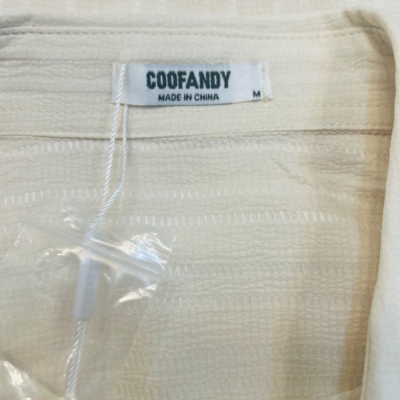 Coofandy Men’s Beach Short Sleeve Shirt     New With Tags - Picture 4 of 6